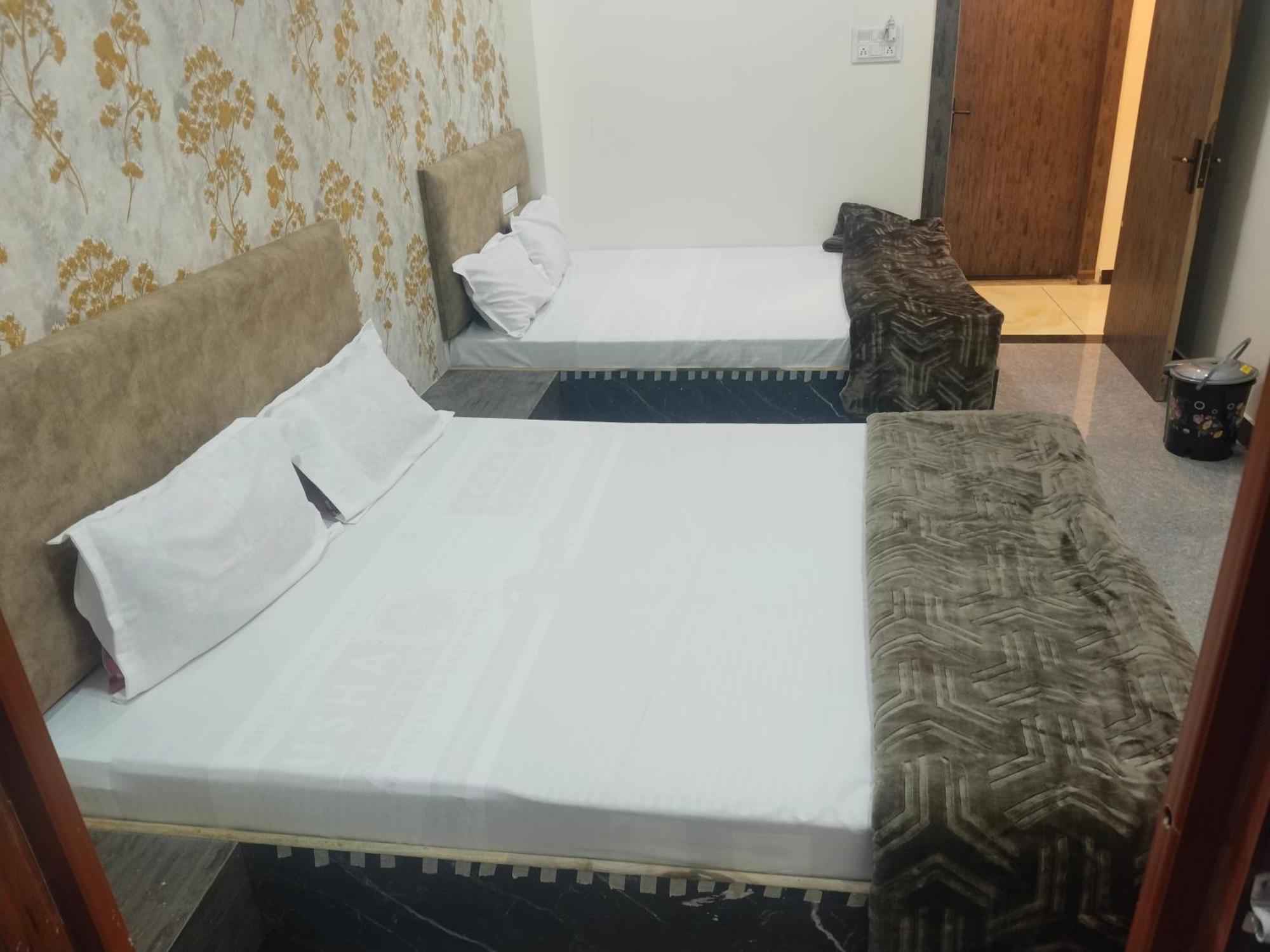Hotel Somnath Inn Ujjain Exterior photo